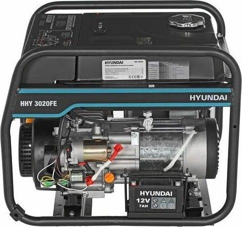 Бензиновый генератор Hyundai HHY 3020FE для дачи фото
