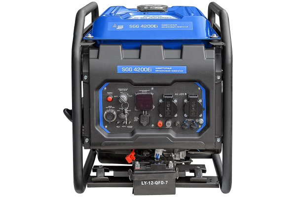 Бензиновый инверторный генератор ТСС SGG 4200Ei для гаража фото