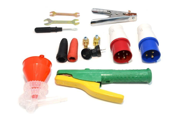 Дизельный сварочный генератор ТСС DGW 6.0/200ED-R3 026496 для гаража фото