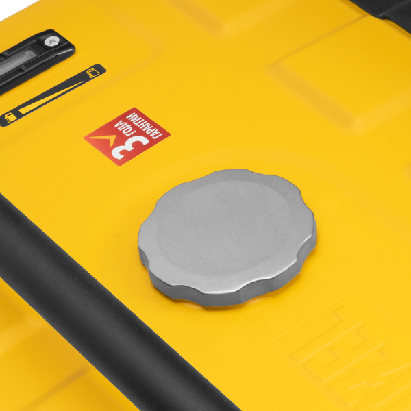 Бензиновый генератор DENZEL PS 80 EA для гаража фото