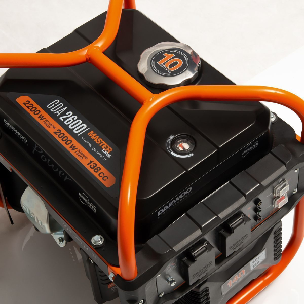 Бензиновый инверторный генератор DAEWOO GDA 2600i фото