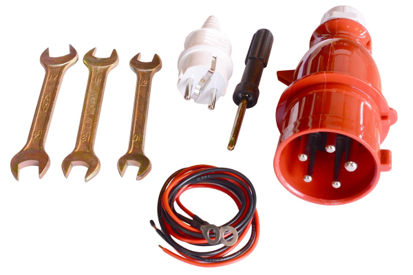 Дизельный генератор ТСС SDG 6000EH3A 077016 для гаража фото