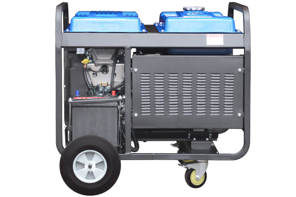 Бензиновый генератор ТСС SGG 10000EH3A фото
